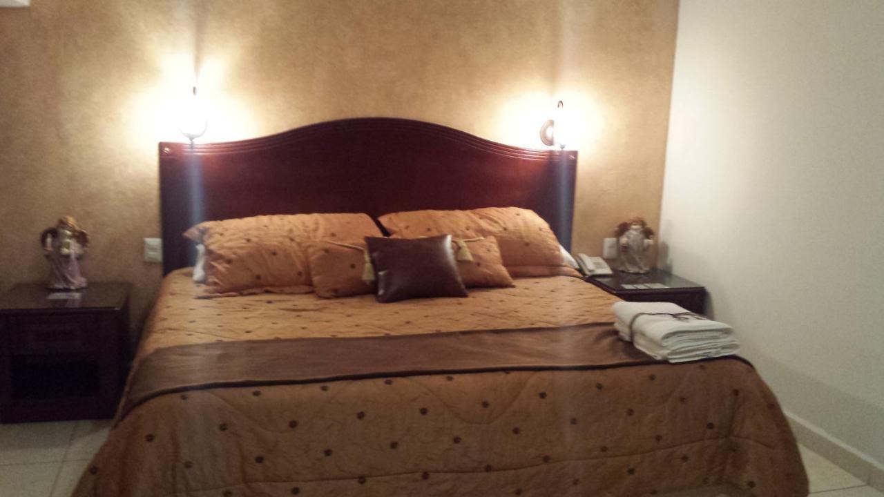 Hotel Anber 3*