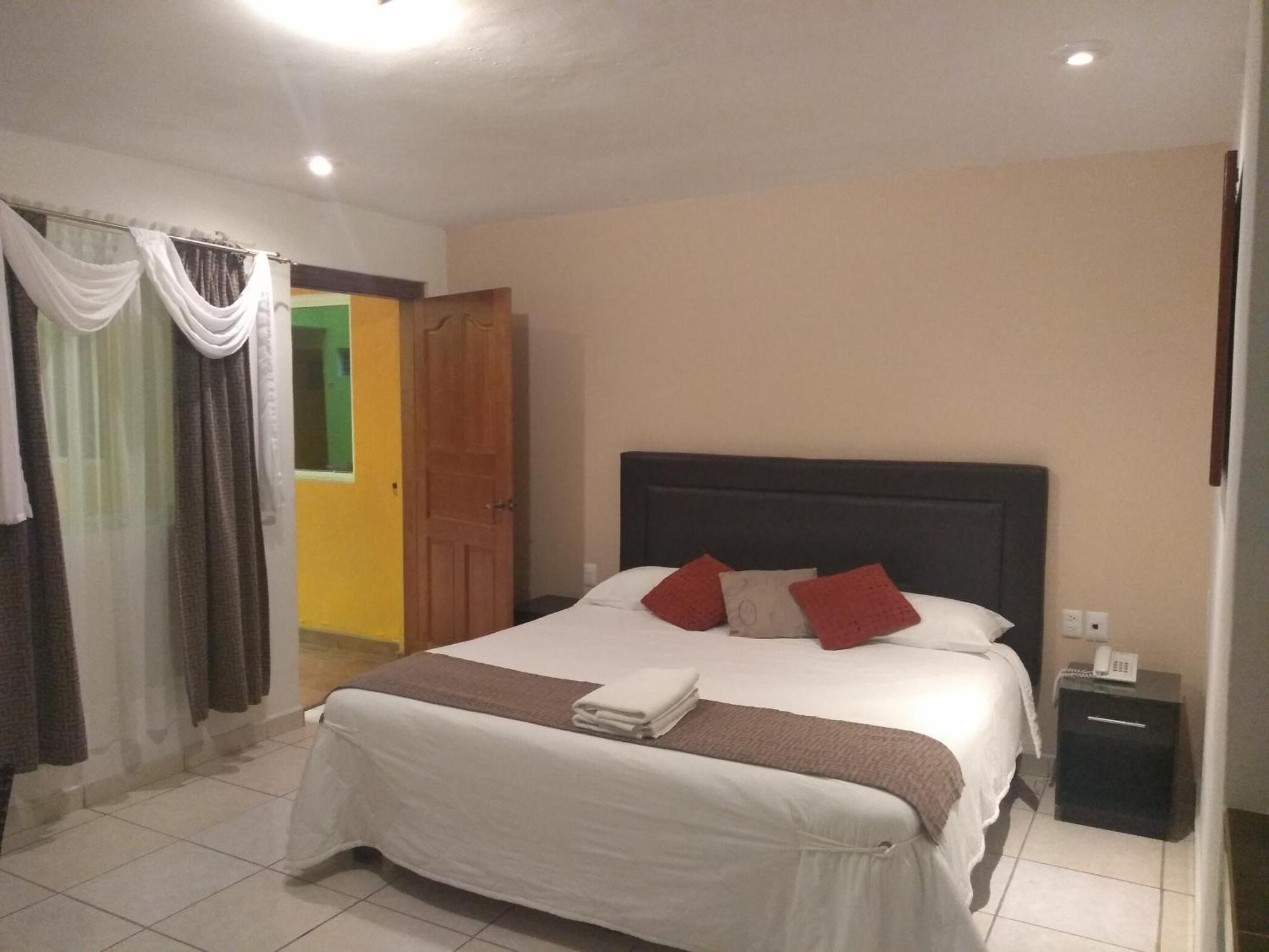 Hotel Anber Dolores Hidalgo